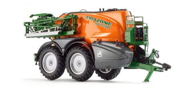 Pulvérisateur agricole Amazone UX 11200