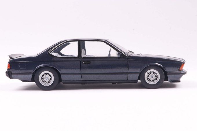  BMW 635 CSI MACAU BLUE 1984