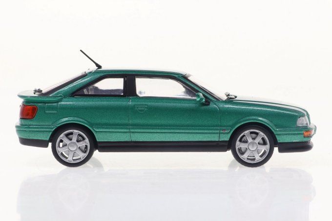 AUDI COUPÉ S2 CRICKETGRÜN 1994