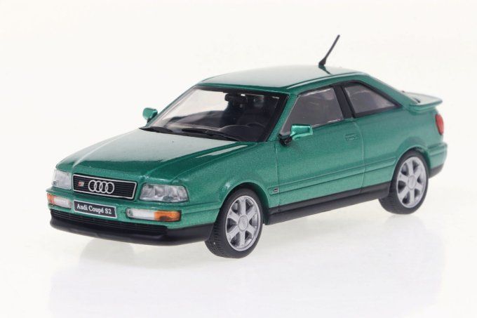 AUDI COUPÉ S2 CRICKETGRÜN 1994