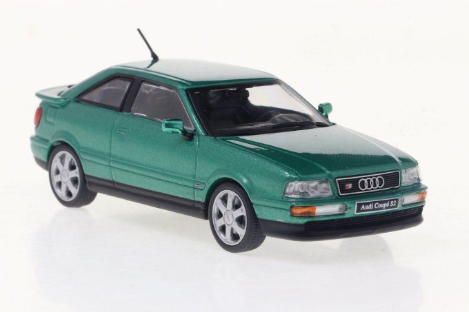 AUDI COUPÉ S2 CRICKETGRÜN 1994