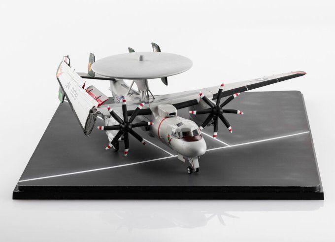 E-2C Hawkeye in 1:72