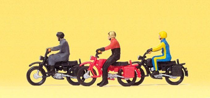 MOTOCYCLISTES SUR HERCULES