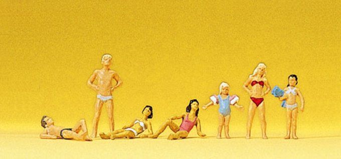 ENFANTS ET ADOLESCENTS A LA PISCINE