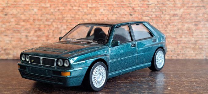 Lancia Delta HF EVO vert métal