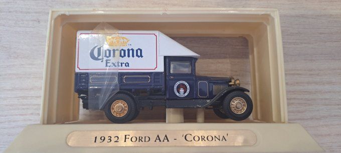 1932 FORD AA CORONA MATCHBOX