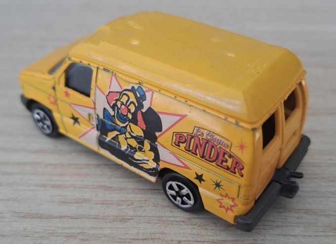 MAJORETTE FORD ECOLNOLINE PINDER  N270/271