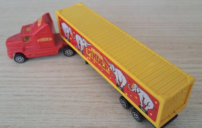 MAJORETTE KENWORTH SEMI REMORQUE PINDER