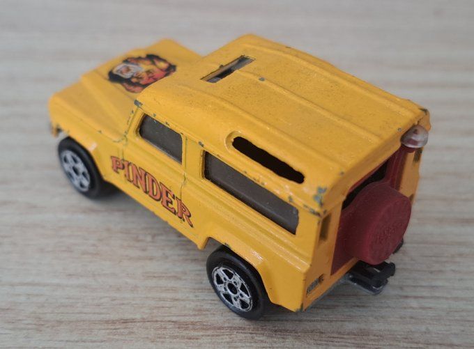 MAJORETTE LAND ROVER  PINDER   N255