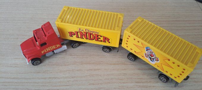 MAJORETTE ENSEMBLE ROUTIER PINDER