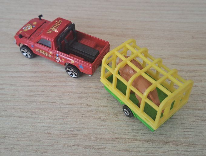 MAJORETTE PICK-UP + REMORQUE FAUVE  N 292