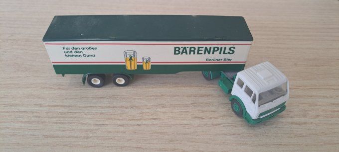 MERCEDES BARENPILS BERLINER BIER