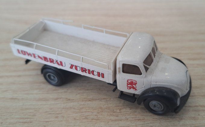 BREKINA MAGIRUS LOWENBRAU ZURICH