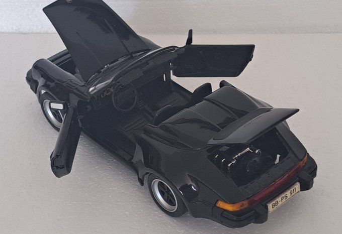 PORSCHE 911 CARRERA SPEEDSTER cabriolet ouvert open 1989 noi