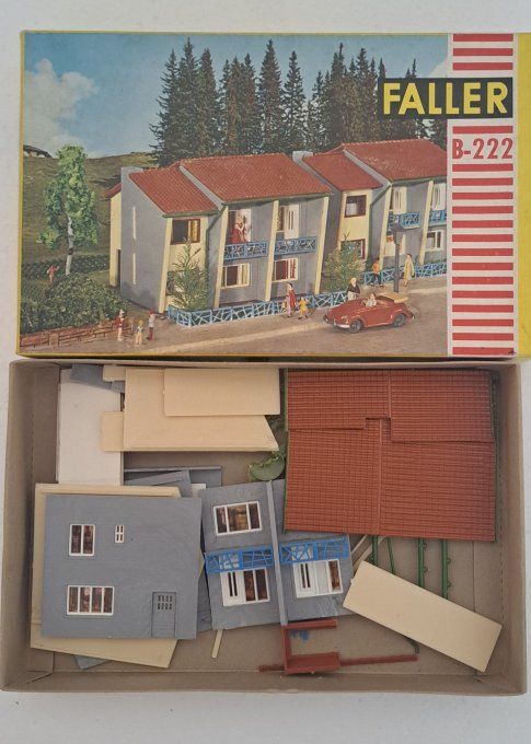 MAISON DE VILLE   FALLER B-222