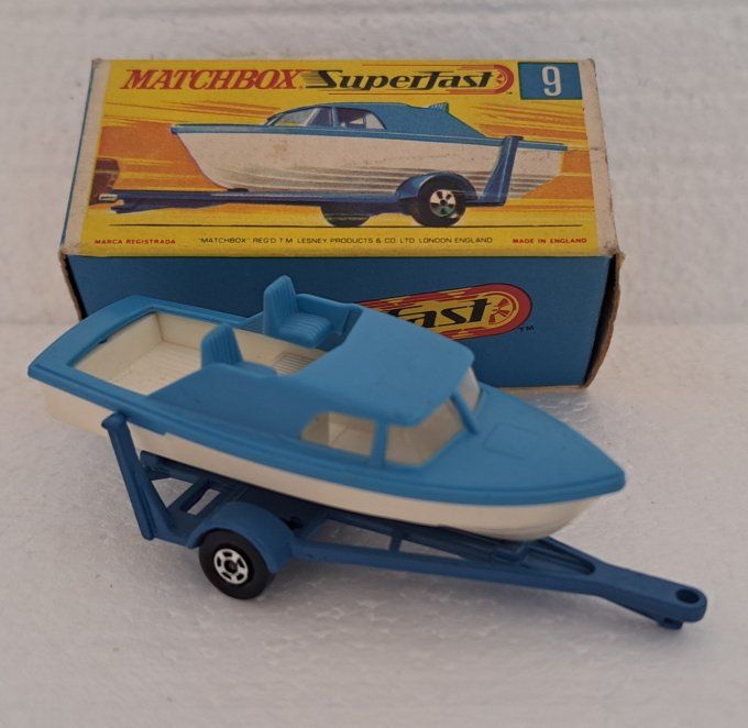 BOAT AND TRAILER SUPERFAST N°9