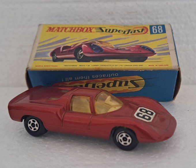 PORSCHE 910   SUPERFAST 68