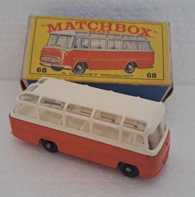 MERCEDES COACH SERIES N°68