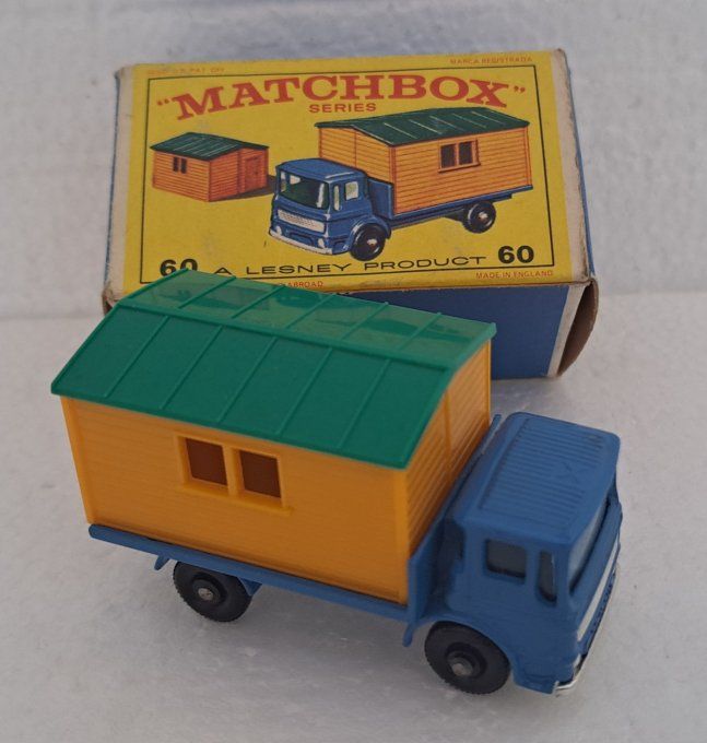 TRUCK WITH SITE OFFICE  SERIES N°60