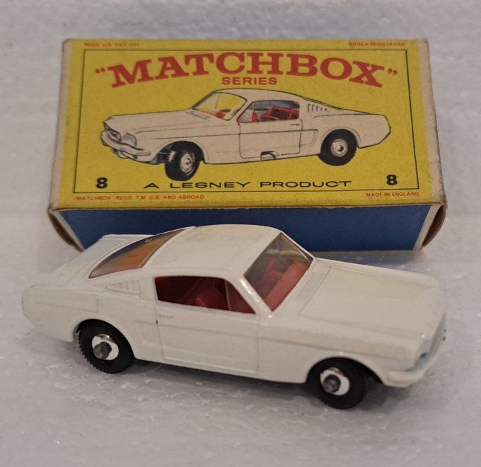 FORD MUSTANG SERIES N°8