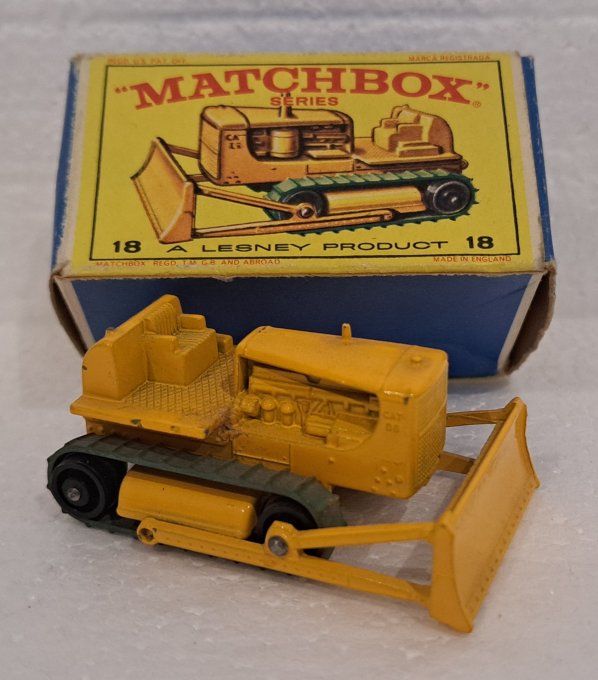 CATERPILLAR BULLDOZER SERIES N°18