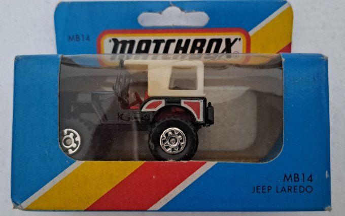 JEEP LAREDO CAPOTE BLANCHE MB14