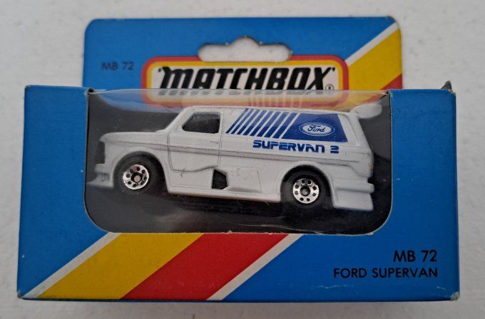 FORD SUPER VAN II    MB72
