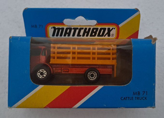 CATTLE TRUCK    MB71
