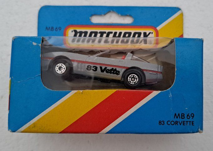 CORVETTE 1983    MB69