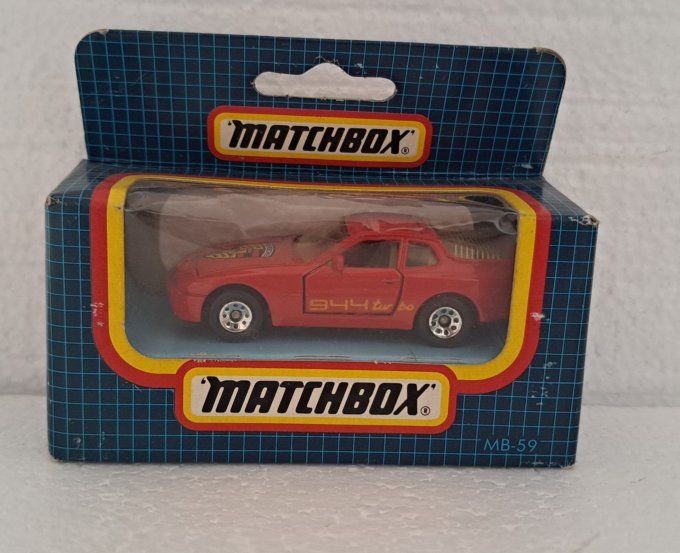 PORSCHE 944 TURBO  MB59