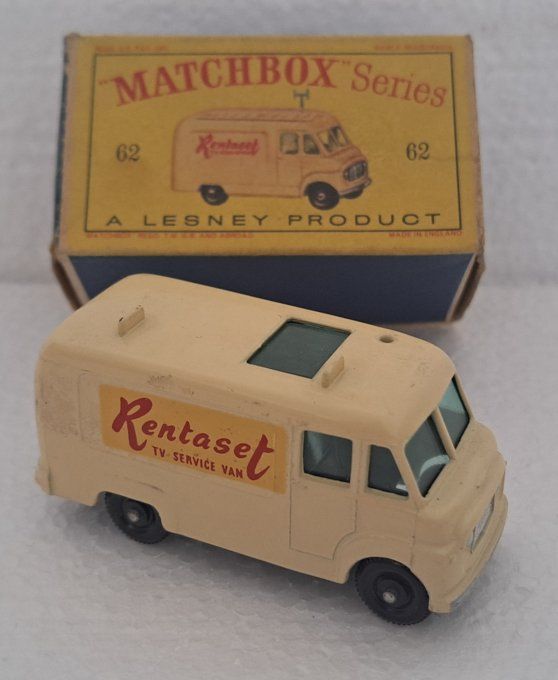 COMMER TV SERVICE VAN N°62