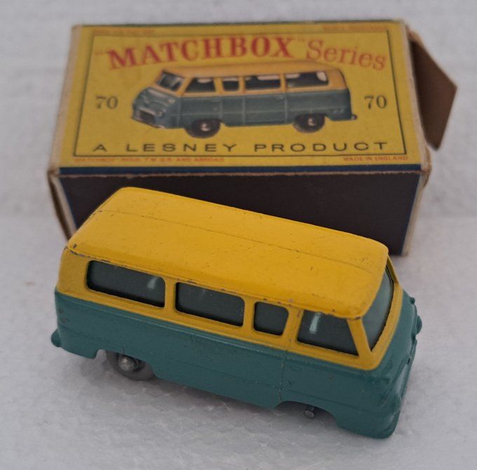FORD THAMES ESTATE CAR N°70