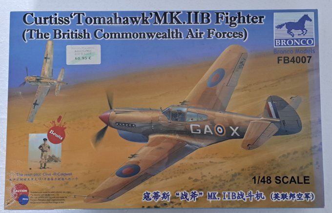 CURTISS 'TOMAHAWK' MK.IIB FIGHTER   1/48