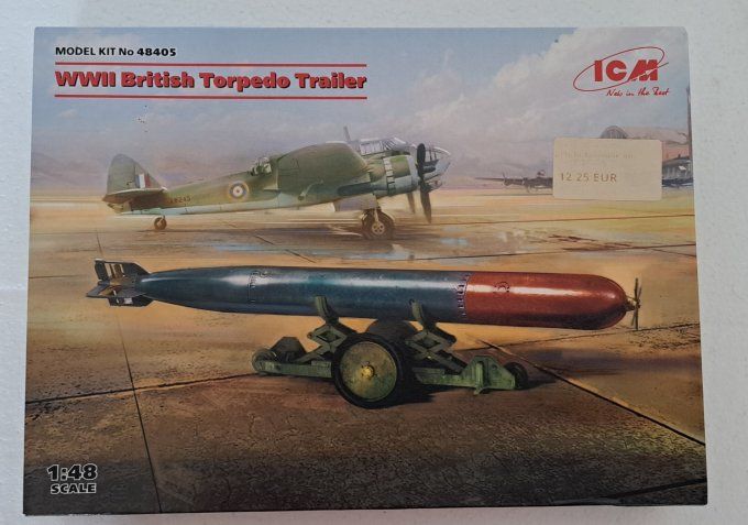 WWII BRITISH TORPEDO TRAILLER   1/48
