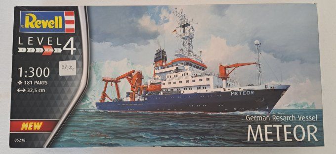 BATEAU DE RECHERCHE METEOR    1/300