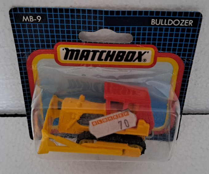 BULLDOZER     N°69