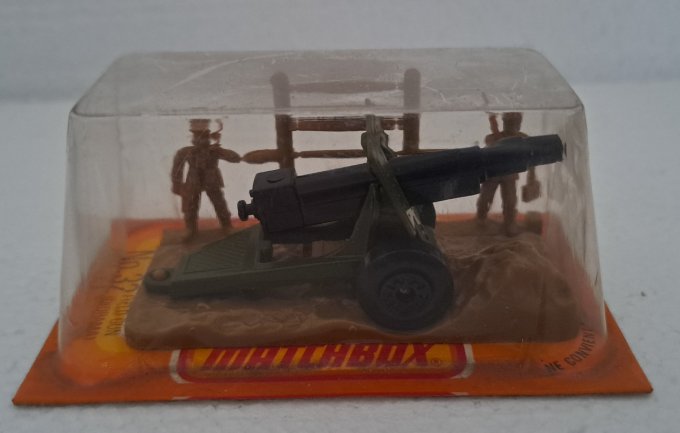 FIELD GUN     N°32