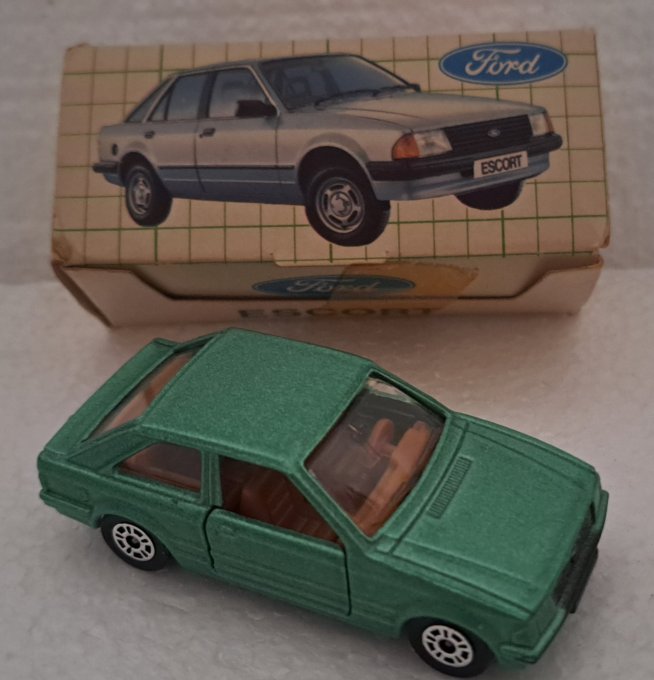 FORD ESCORT Mk3     N°56313