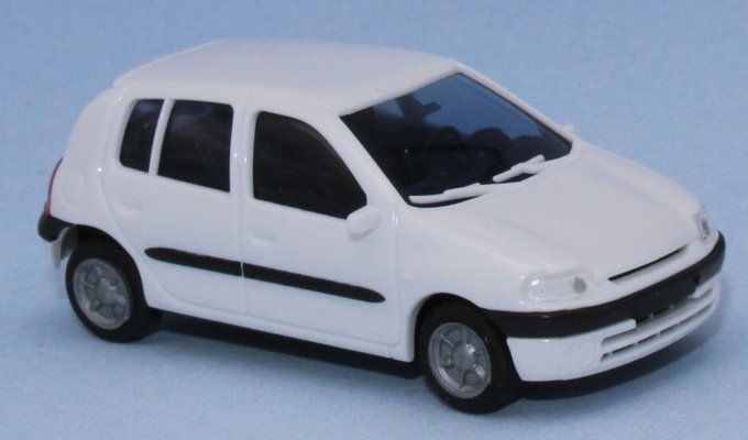 Renault Clio 2, 5 portes, blanc glacier