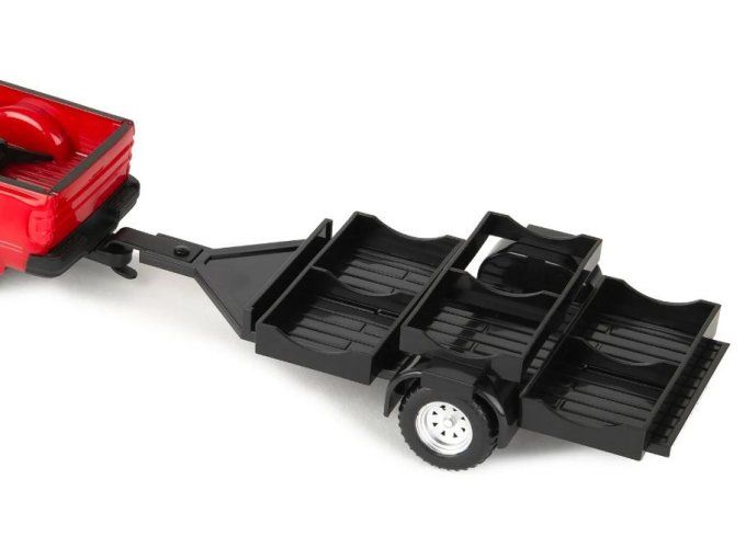 Pick-up rouge avec remorque 6 balles rondes et animaux