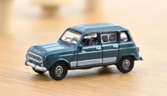RENAULT 4 1986 Clan Vert Séquoia