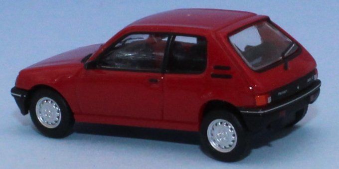 Peugeot 205 XT, Vallelunga red