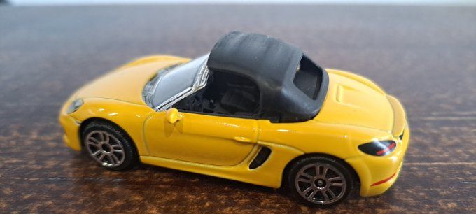 PORSCHE 718 BOXSTER