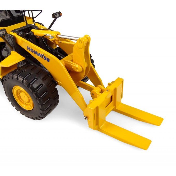 Komatsu WA600-8 - Version porte-blocks AU 1/50 EME