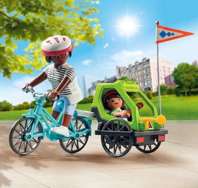 CYCLISTES MAMAN ET ENFANT