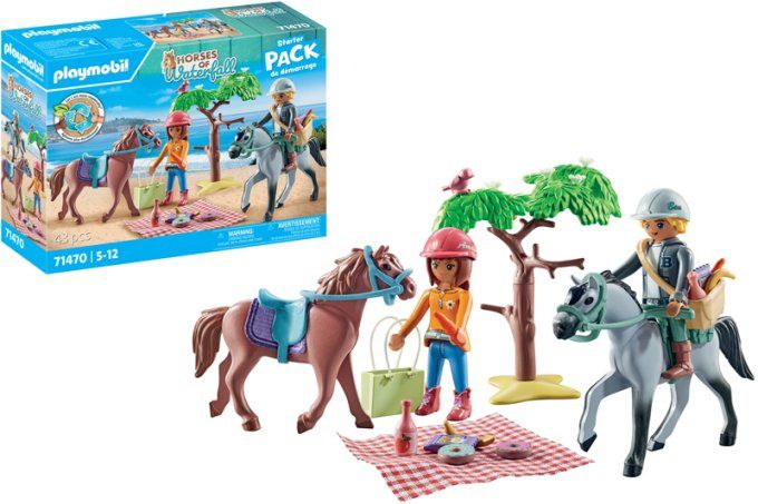AMELIA ET BEN AVEC CHEVAUX