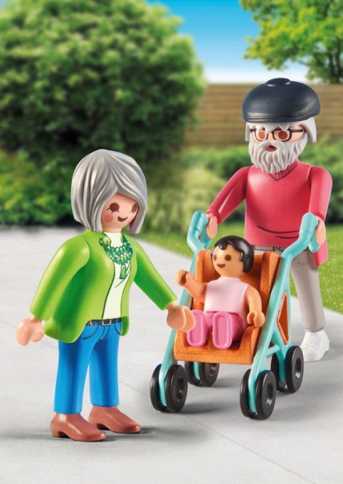 GRANDS PARENTS AVEC BEBE