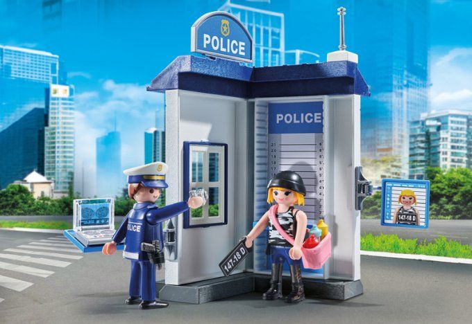 SALLE INTERROGATOIRE DE POLICE