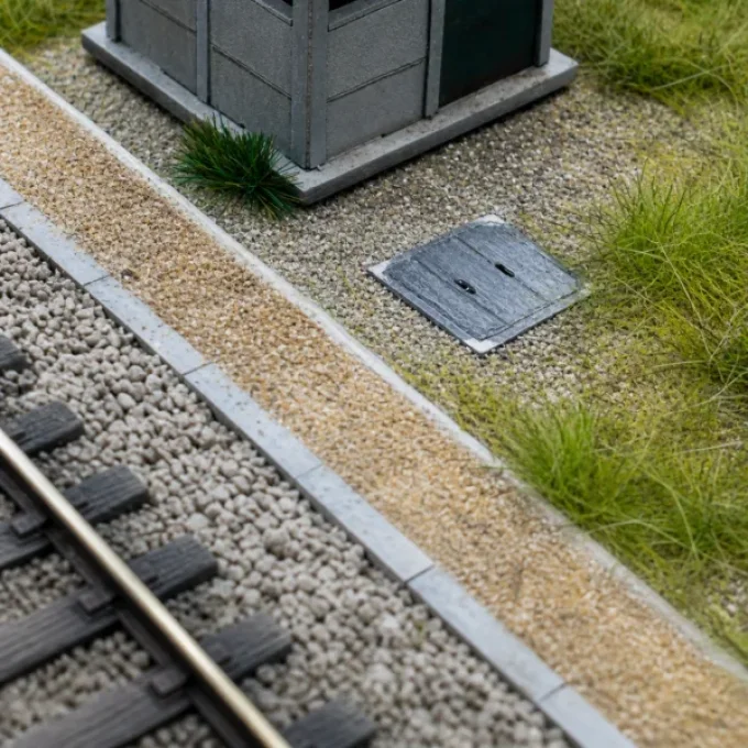 Caniveaux a cables 2 metres et 10 regards SNCF HO 1/87 PETIT MODELE