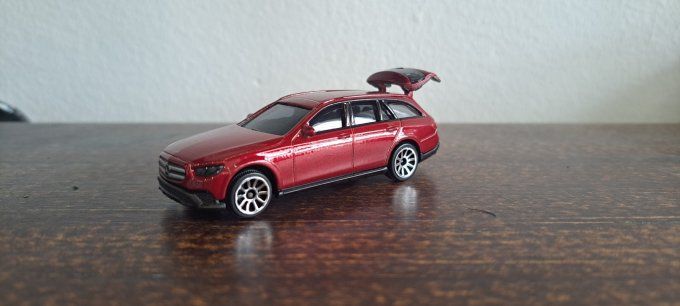 MERCEDES BENZ E-CLASS ALL-TERRAIN